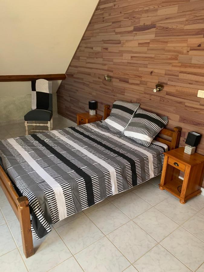 הוילה קמפן Bergerie Renovee Au Coeur Des Pyrenees מראה חיצוני תמונה